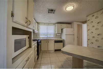 1804 Clearwater Drive, Bullhead City, AZ 86442 - Photo 21