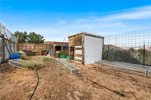 10516 E Pine Cone Way, Hackberry, AZ 86411 - Photo 37