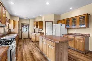 10516 E Pine Cone Way, Hackberry, AZ 86411 - Photo 17