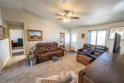 2901 E Estrella Vista, Kingman, AZ 86409 - Photo 15