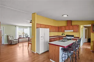 1354 S Don Luis Rd, Golden Valley, AZ 86413 - Photo 7