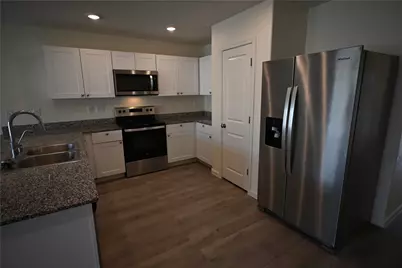 5540 S Deer Creek Avenue, Fort Mohave, AZ 86426 - Photo 3