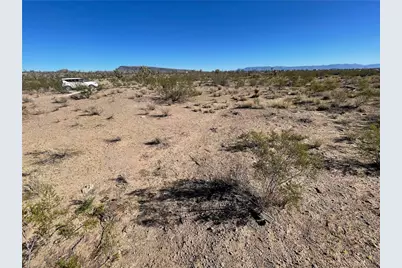 319-08-325A N Kenmore Drive, Dolan Springs, AZ 86441 - Photo 5