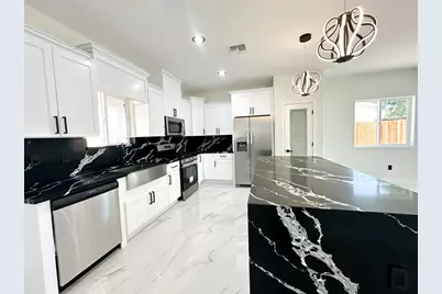 1941 Riviera Boulevard, Bullhead City, AZ 86442 - Photo 11