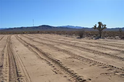 3271 S Arlington Road #3271, Yucca, AZ 86438 - Photo 11