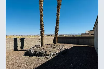2057 E Sandtrap Lane, Fort Mohave, AZ 86426 - Photo 25