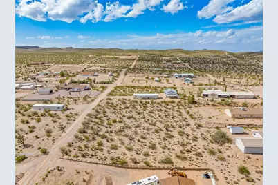 675 W Iceberg Canyon Drive, Meadview, AZ 86444 - Photo 3