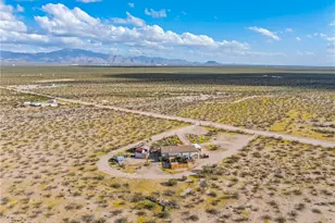 4233 W Mayan Dr, Golden Valley, AZ 86413 - Photo 53