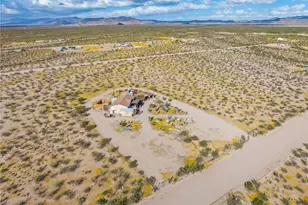 4233 W Mayan Dr, Golden Valley, AZ 86413 - Photo 47