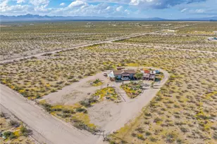 4233 W Mayan Dr, Golden Valley, AZ 86413 - Photo 49