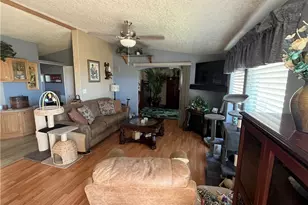 4233 W Mayan Dr, Golden Valley, AZ 86413 - Photo 9