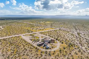 4233 W Mayan Dr, Golden Valley, AZ 86413 - Photo 51