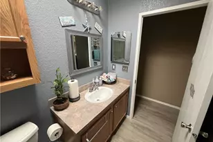 4233 W Mayan Dr, Golden Valley, AZ 86413 - Photo 33