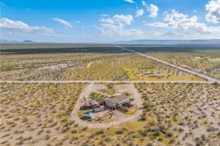 4233 W Mayan Dr, Golden Valley, AZ 86413 - Photo 47