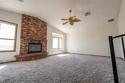 1025 Riata Valley Circle, Kingman, AZ 86401 - Photo 9