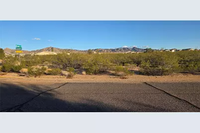 8716 N Ironwood Drive, Kingman, AZ 86401 - Photo 3