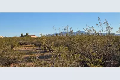 8716 N Ironwood Drive, Kingman, AZ 86401 - Photo 9