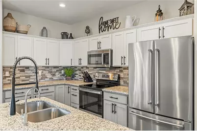 2668 Cross Timbers Trail, Bullhead City, AZ 86442 - Photo 13