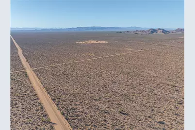 242-03-004 S Sundance Kid Road, Yucca, AZ 86438 - Photo 15