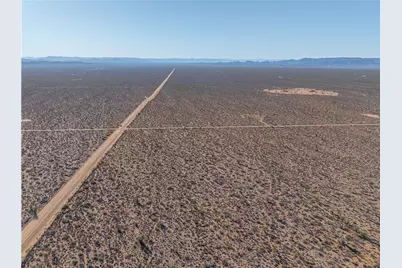 24203004 S Sundance Kid Rd Road, Yucca, AZ 86438 - Photo 15