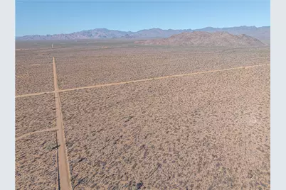 242-12-015 S Sundance Kid Road, Yucca, AZ 86438 - Photo 21