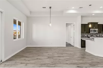 2027 E Lago Grande Court, Fort Mohave, AZ 86426 - Photo 9