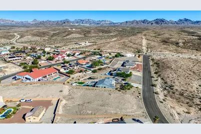 2881 Country Hills Road, Bullhead City, AZ 86442 - Photo 9