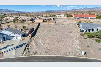 2881 Country Hills Road, Bullhead City, AZ 86442 - Photo 13