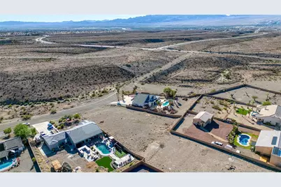 2881 Country Hills Road, Bullhead City, AZ 86442 - Photo 5