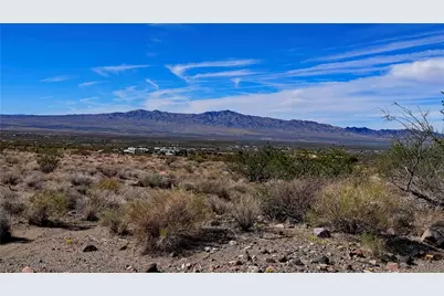 316-07-447 N Ivy Drive, Dolan Springs, AZ 86441 - Photo 1