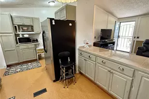 3720 N Hope Rd, Golden Valley, AZ 86413 - Photo 19