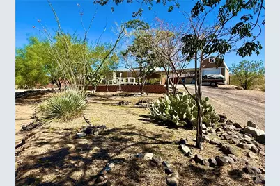 3720 N Hope Road, Golden Valley, AZ 86413 - Photo 7