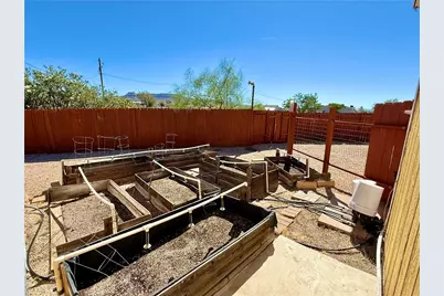 3720 N Hope Road, Golden Valley, AZ 86413 - Photo 37