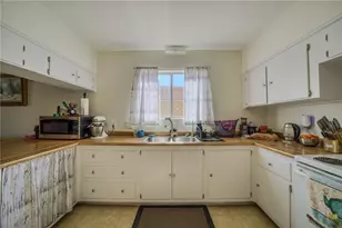 10569 S Copper Ln, Mohave Valley, AZ 86440 - Photo 27