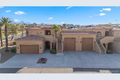 890 Florence Avenue #218, Bullhead City, AZ 86429 - Photo 1