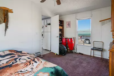 5202 W Brook Drive, Golden Valley, AZ 86413 - Photo 15