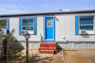 5202 W Brook Dr, Golden Valley, AZ 86413 - Photo 23