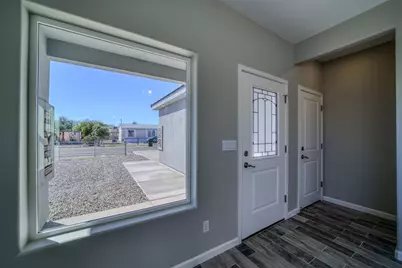 677 Cherry Blossom Lane, Bullhead City, AZ 86442 - Photo 5