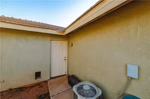 2207 E Greasewood Dr, Kingman, AZ 86409 - Photo 35