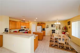 2207 E Greasewood Dr, Kingman, AZ 86409 - Photo 13