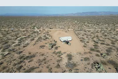 14176 S Nash Road, Yucca, AZ 86438 - Photo 19