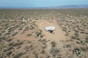 14176 S Nash Rd, Yucca, AZ 86438 - Photo 19