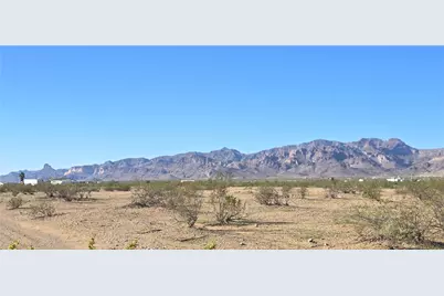 2320 S Cowlic Road, Golden Valley, AZ 86413 - Photo 5