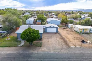 3736 E Canary Ln, Kingman, AZ 86409 - Photo 43