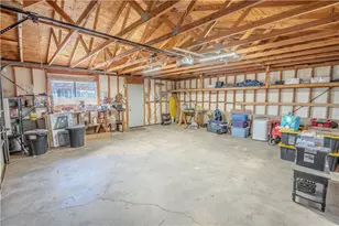 5384 W Brook Dr, Golden Valley, AZ 86413 - Photo 19