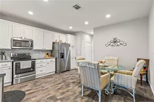 2282 Felipe Dr, Bullhead City, AZ 86442 - Photo 9