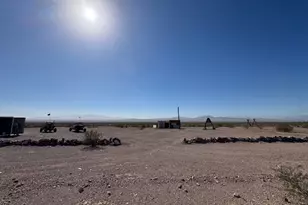 0010 Scheat, Topock, AZ 86436 - Photo 1