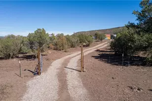 2404 S Knight Creek Rd, Kingman, AZ 86401 - Photo 55