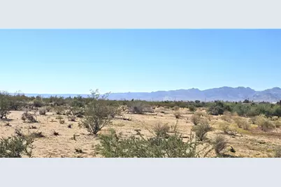 5658 W Burro Drive, Golden Valley, AZ 86413 - Photo 5