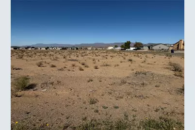 000 E Silver Spur Drive, Kingman, AZ 86401 - Photo 1